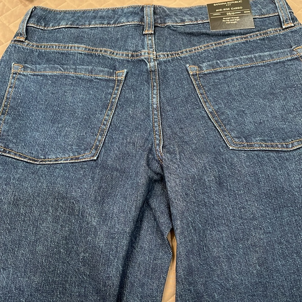 Banana Republic Mid-Rise Dark Wash Straight Cargo Jeans/NWT/28 Petite - Picture 12 of 13